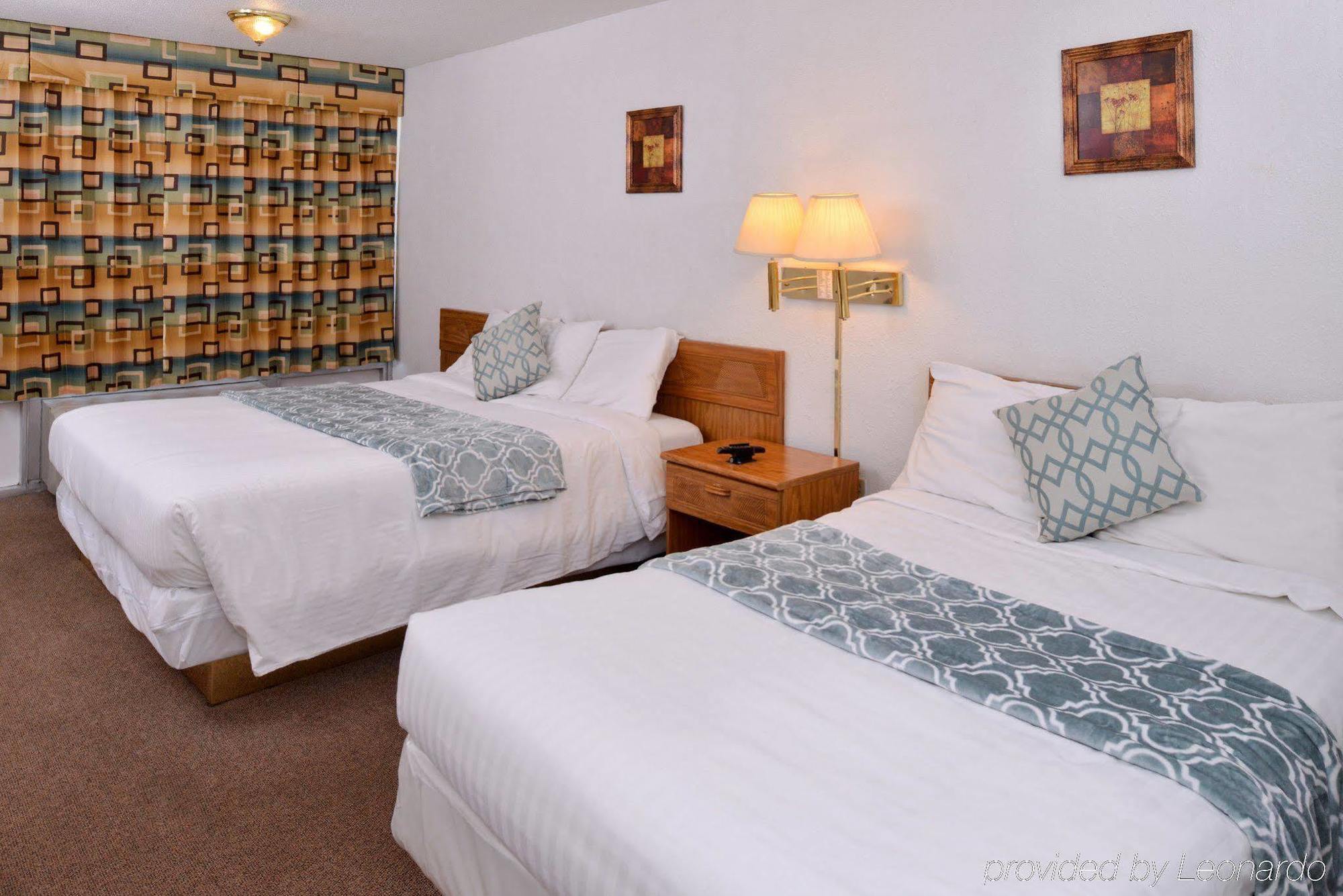 Red Carpet Inn Battleboro Екстер'єр фото